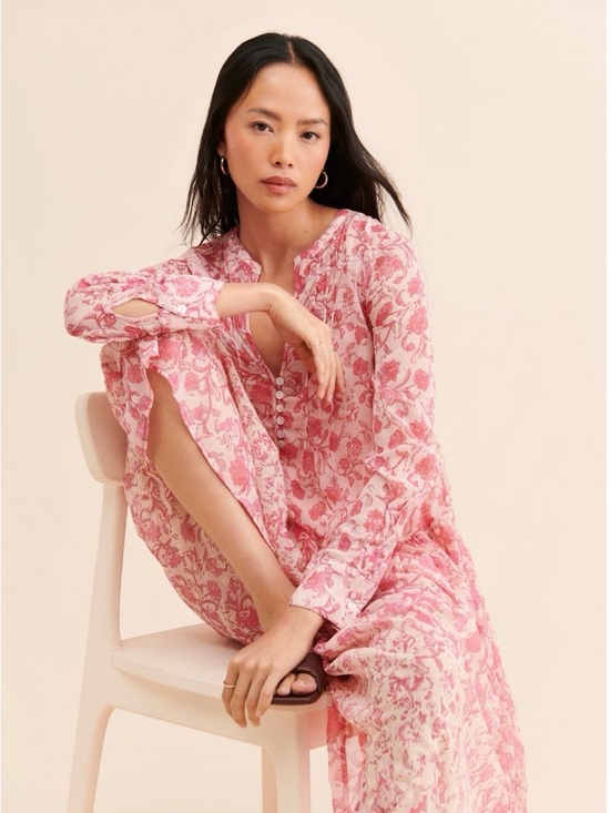 Free People Dresses & Skirts - Free People Pink Floral Long Sleeve Maxi Dress